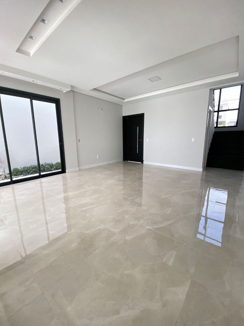Imagem Sobrado com 3 Quartos à Venda, 90 m²em Areias - Tijucas Imagem Sobrado com 3 Quartos à Venda, 90 m²em Areias - Tijucas