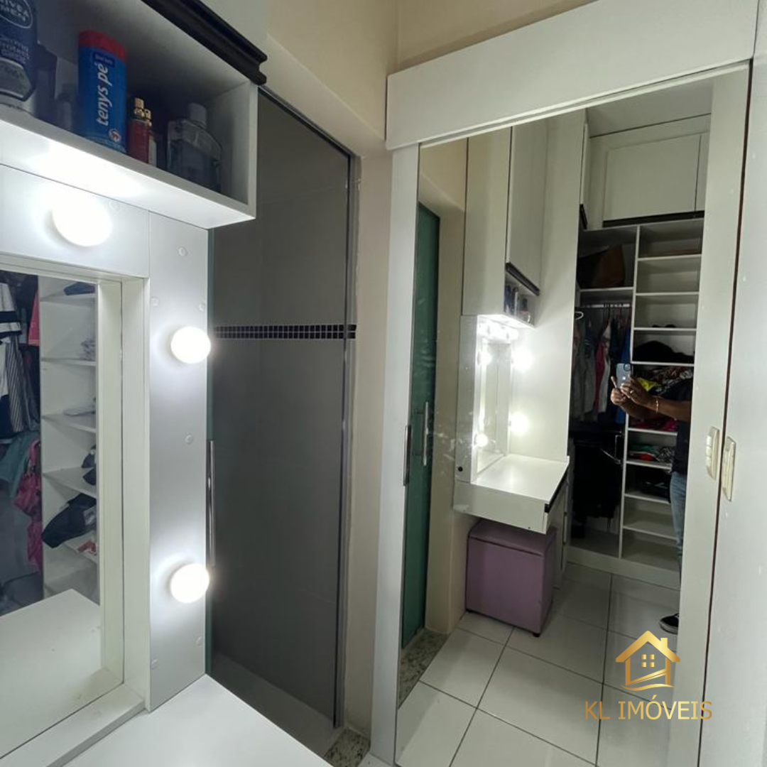 Imagem Casa à Venda, 300 m²em Dom Pedro I - Manaus