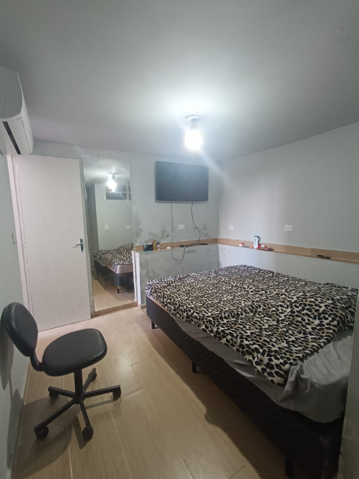 Imagem Casa com 2 Quartos à Venda, 87 m² em Vila Rafael de Oliveira - Jundiaí