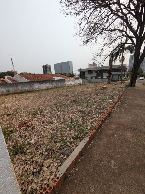 Imagem Terreno à Venda, 525 m²em Jardim Redentor - São José do Rio Preto Imagem Terreno à Venda, 525 m²em Jardim Redentor - São José do Rio Preto