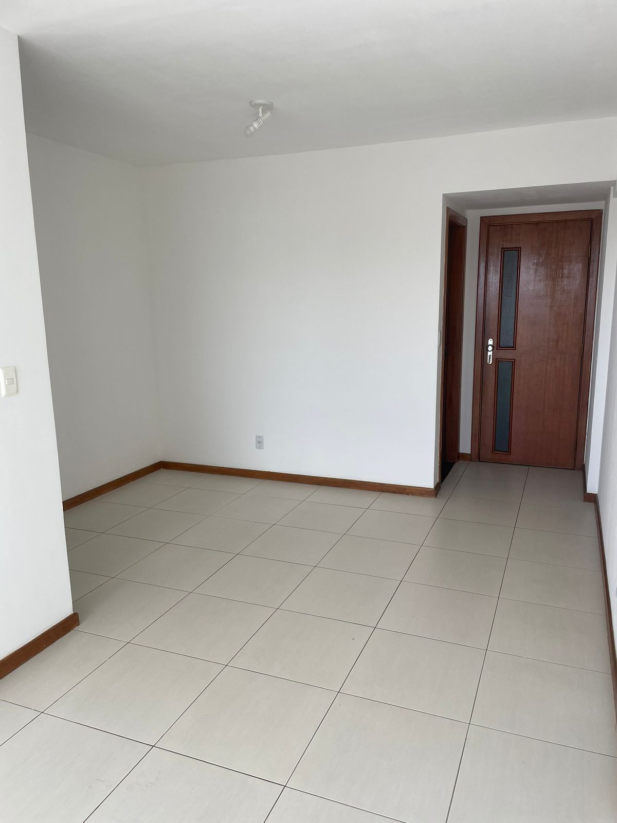 Imagem Apartamento com 2 Quartos para Alugar, 74 m²em Pitangueiras - Lauro de Freitas Imagem Apartamento com 2 Quartos para Alugar, 74 m²em Pitangueiras - Lauro de Freitas