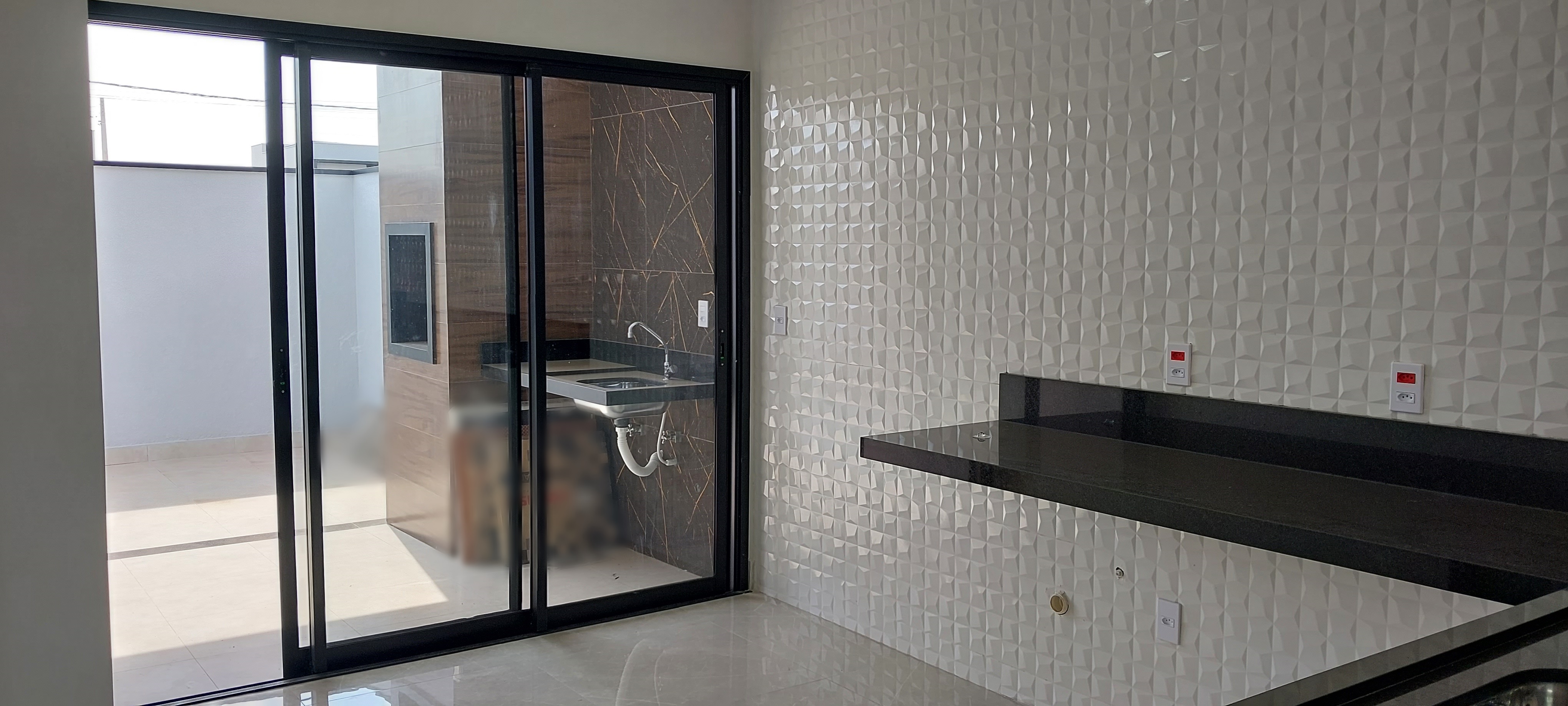 Imagem Casa de Condomínio com 3 Quartos à Venda, 115 m²em Horto Florestal - Sorocaba Imagem Casa de Condomínio com 3 Quartos à Venda, 115 m²em Horto Florestal - Sorocaba