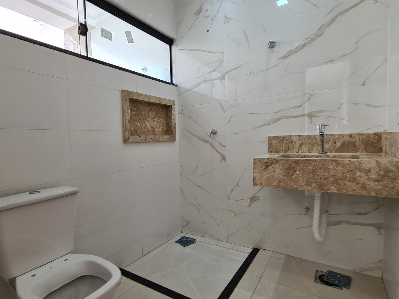 Imagem Casa com 3 Quartos à Venda, 103 m²em Residencial Tempo Novo - Goiânia