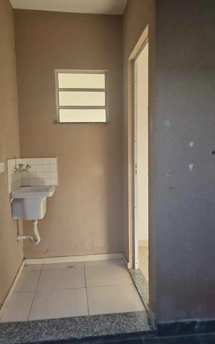 Imagem Casa de Condomínio com 2 Quartos à Venda, 77 m²em Água Espraiada (Caucaia do Alto) - Cotia