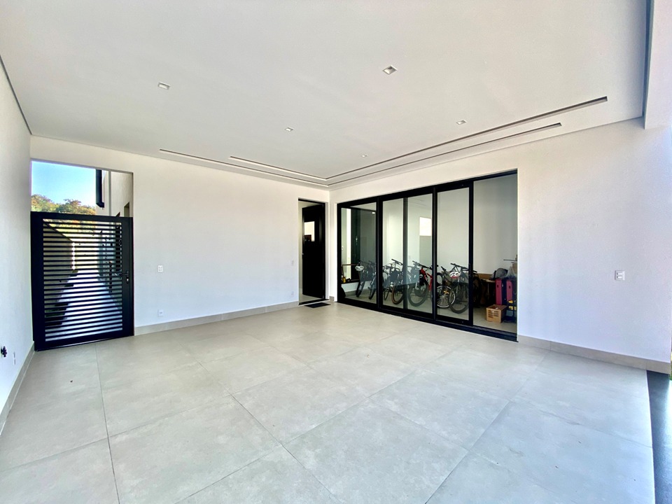 Imagem Casa de Condomínio com 3 Quartos à Venda, 380 m²em Jardim Novo Mundo - Jundiaí Imagem Casa de Condomínio com 3 Quartos à Venda, 380 m²em Jardim Novo Mundo - Jundiaí