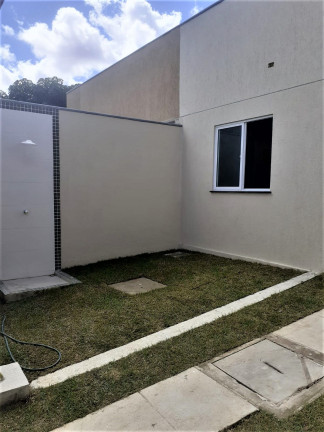 Imagem Casa com 3 Quartos à Venda, 110 m² em Siqueira - Fortaleza Imagem Casa com 3 Quartos à Venda, 110 m² em Siqueira - Fortaleza