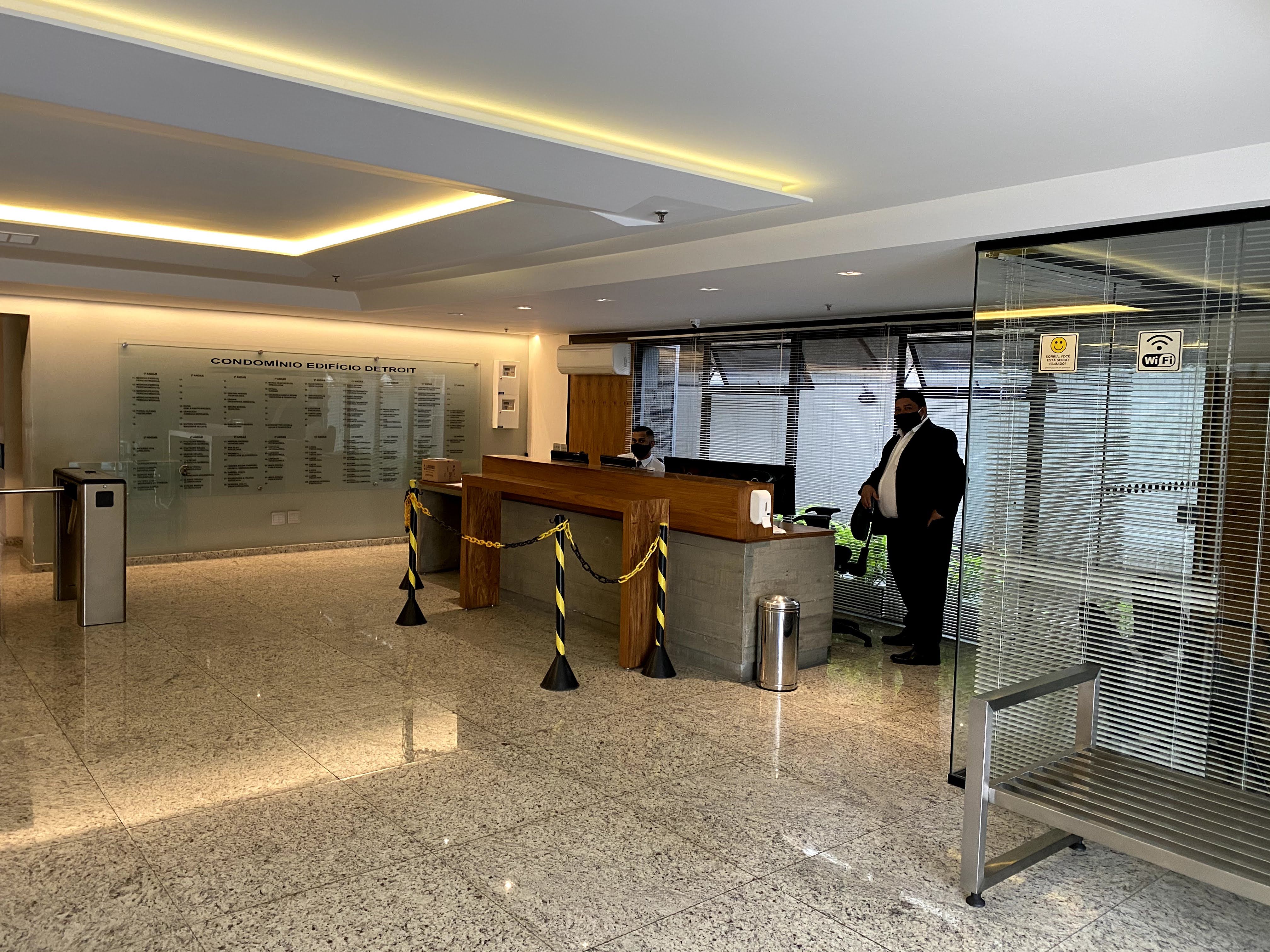 Imagem Sala Comercial à Venda ou Locação, 122 m² em Santa Cecília - São Paulo Imagem Sala Comercial à Venda ou Locação, 122 m² em Santa Cecília - São Paulo