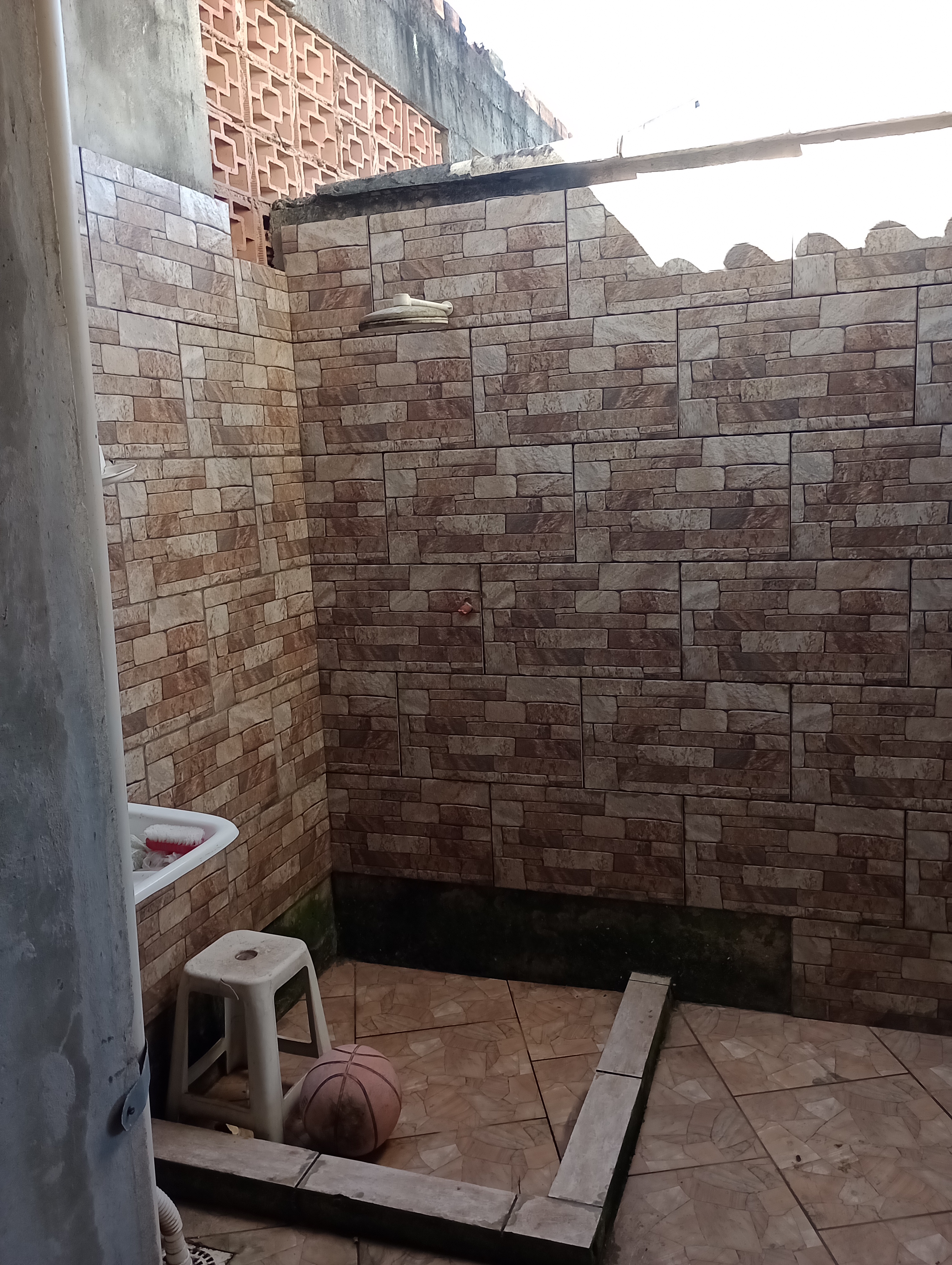 Imagem Sobrado com 2 Quartos à Venda, 120 m²em Santa Margarida I (Tamoios) - Cabo Frio Imagem Sobrado com 2 Quartos à Venda, 120 m²em Santa Margarida I (Tamoios) - Cabo Frio