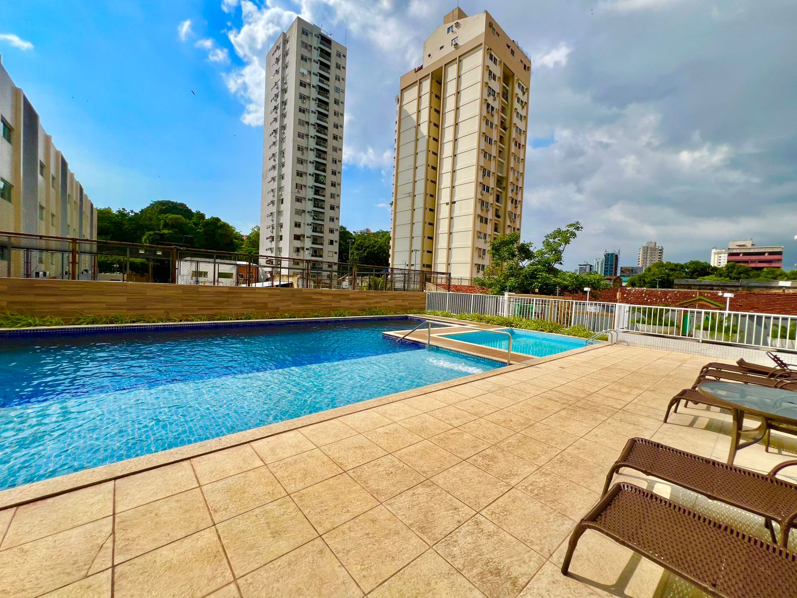Imagem Apartamento com 3 Quartos à Venda, 174 m²em São Brás - Belém