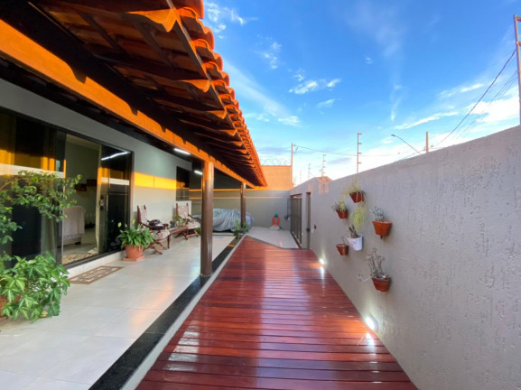 Imagem Casa com 3 Quartos à Venda, 156 m² em Jardim Alvorada - Alfenas Imagem Casa com 3 Quartos à Venda, 156 m² em Jardim Alvorada - Alfenas