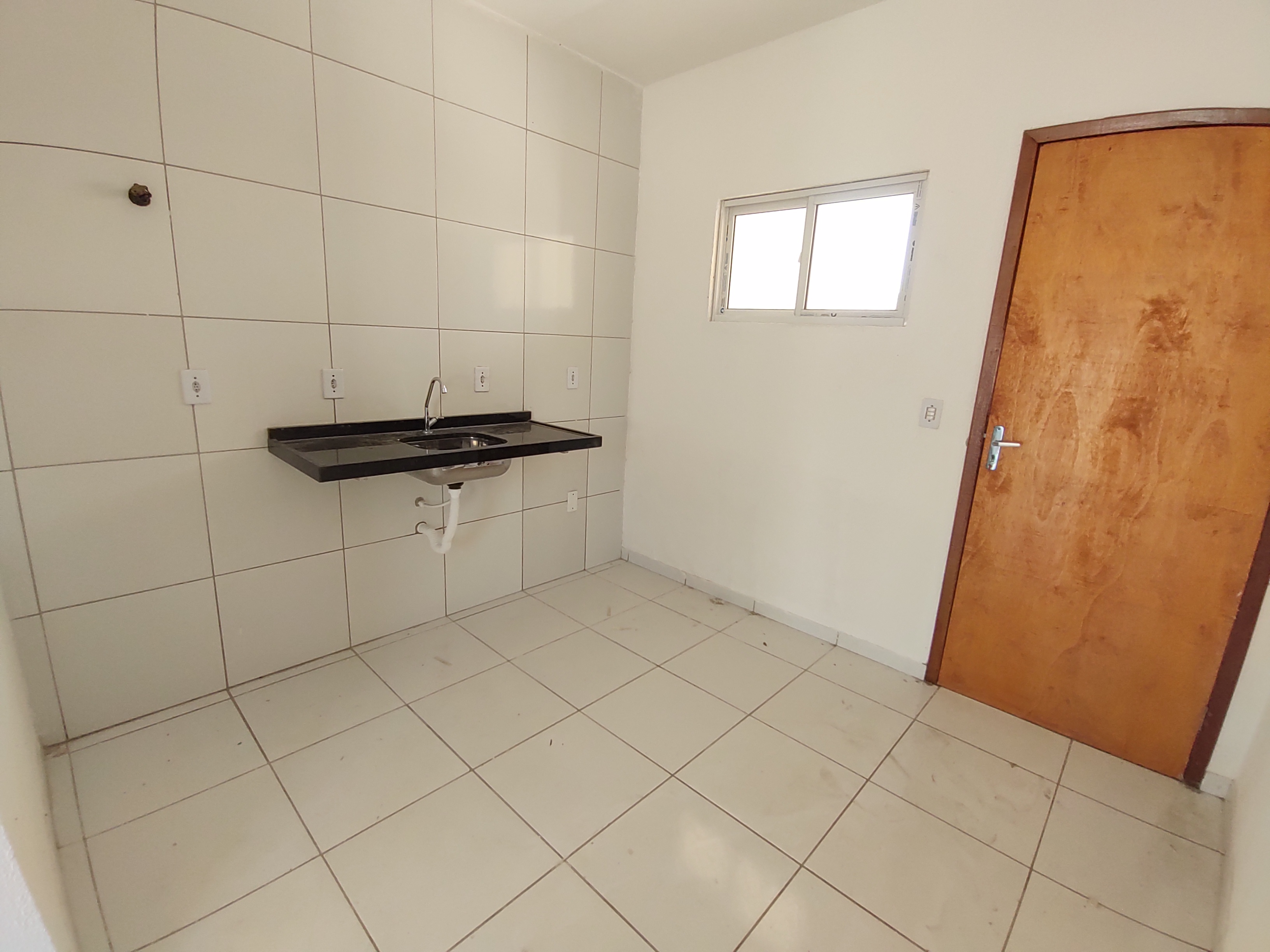 Imagem Casa com 2 Quartos à Venda, 75 m²em Pajuçara - Maracanaú Imagem Casa com 2 Quartos à Venda, 75 m²em Pajuçara - Maracanaú