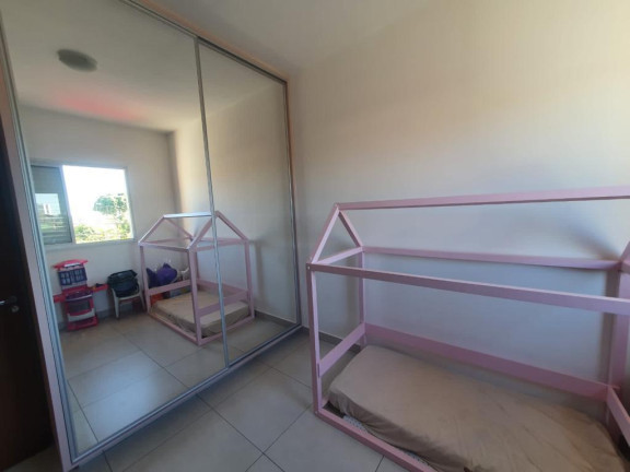 Imagem Sobrado com 3 Quartos à Venda, em Setor Castelo Branco - Goiânia Imagem Sobrado com 3 Quartos à Venda, em Setor Castelo Branco - Goiânia