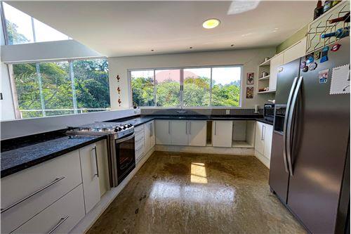 Imagem Casa de Condomínio com 3 Quartos à Venda, 293 m²em Centro - Jambeiro Imagem Casa de Condomínio com 3 Quartos à Venda, 293 m²em Centro - Jambeiro