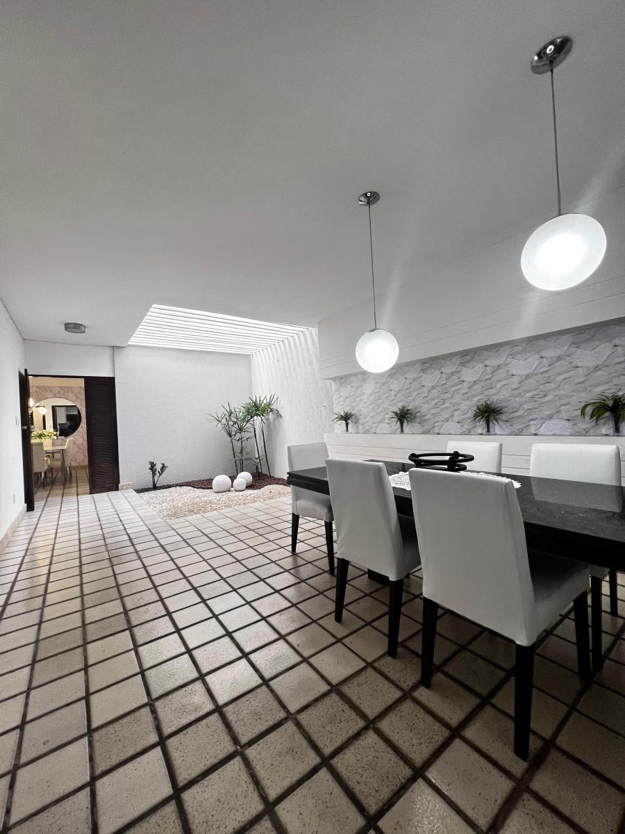 Imagem Casa com 3 Quartos à Venda, 391 m²em Capim Macio - Natal Imagem Casa com 3 Quartos à Venda, 391 m²em Capim Macio - Natal