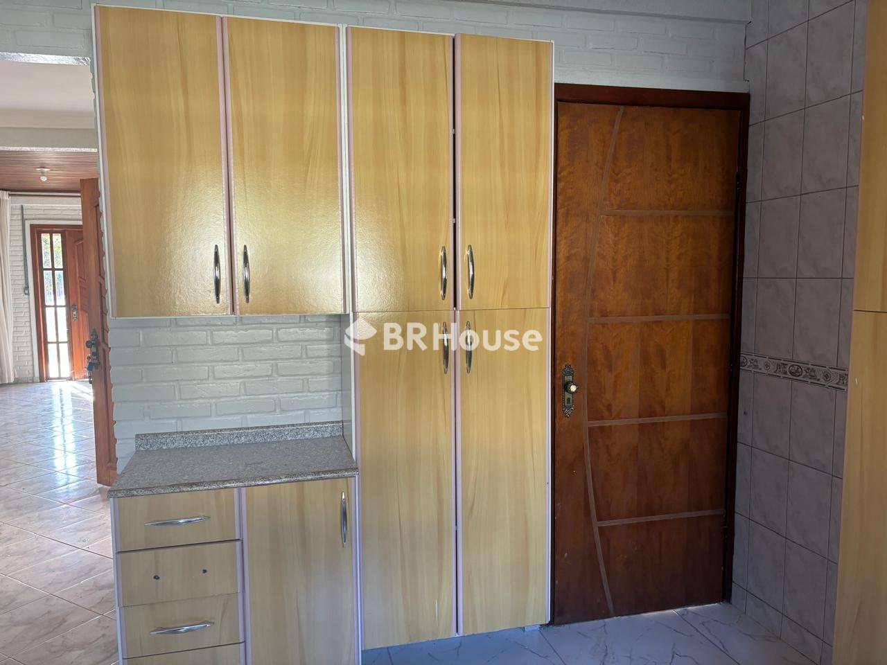 Imagem Casa de Condomínio com 3 Quartos à Venda, 250 m² em - Imagem Casa de Condomínio com 3 Quartos à Venda, 250 m² em -