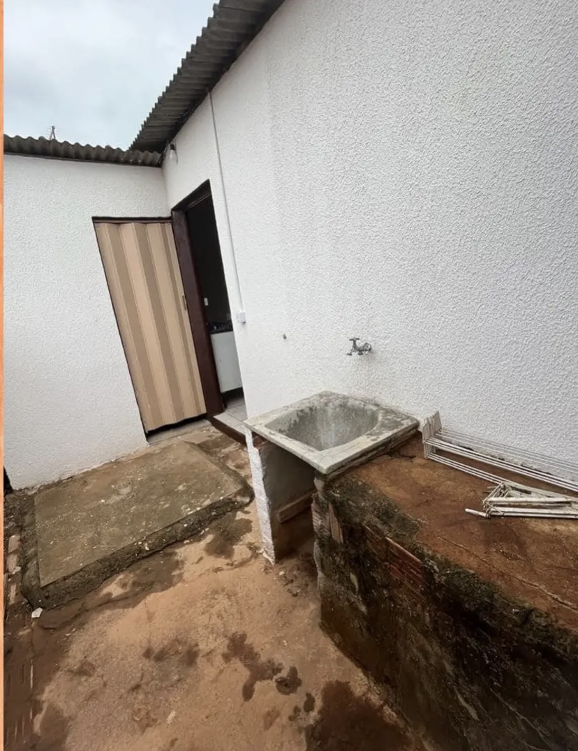 Imagem Casa com 1 Quarto à Venda, 175 m²em Jardim São Domingos - Campinas Imagem Casa com 1 Quarto à Venda, 175 m²em Jardim São Domingos - Campinas