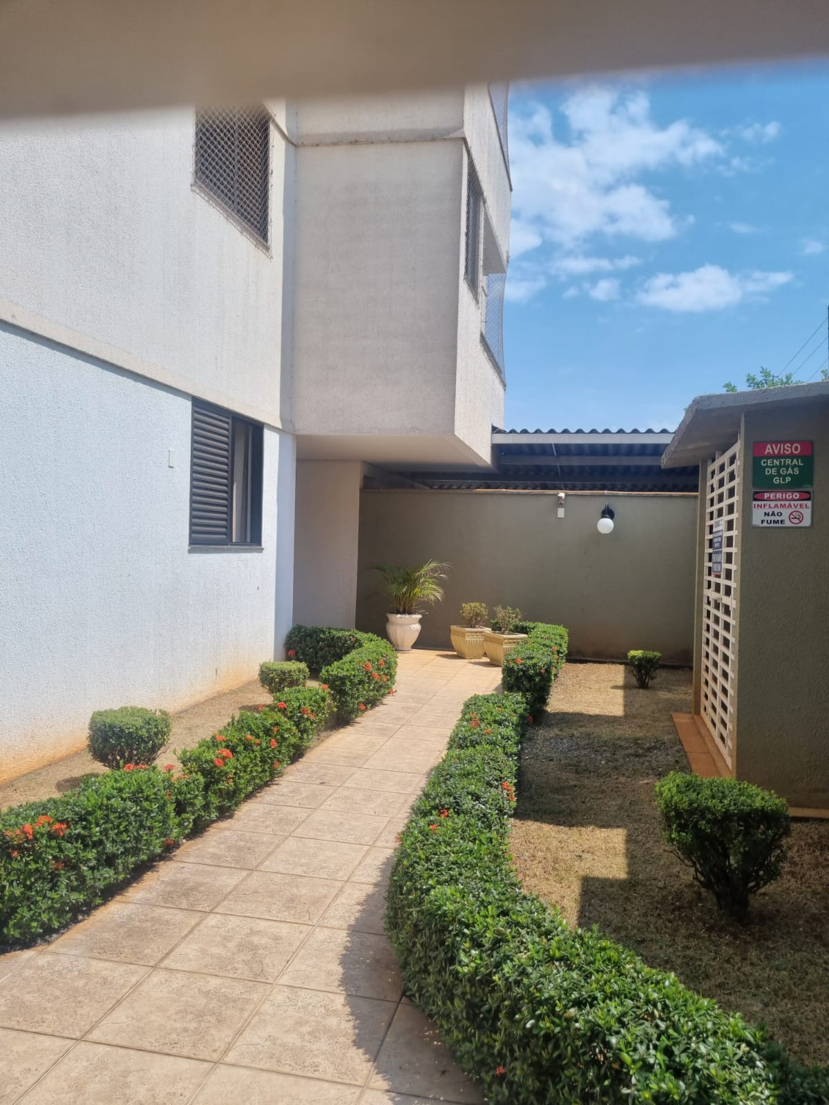 Imagem Apartamento com 2 Quartos à Venda, 73 m²em Setor Sudoeste - Goiânia Imagem Apartamento com 2 Quartos à Venda, 73 m²em Setor Sudoeste - Goiânia