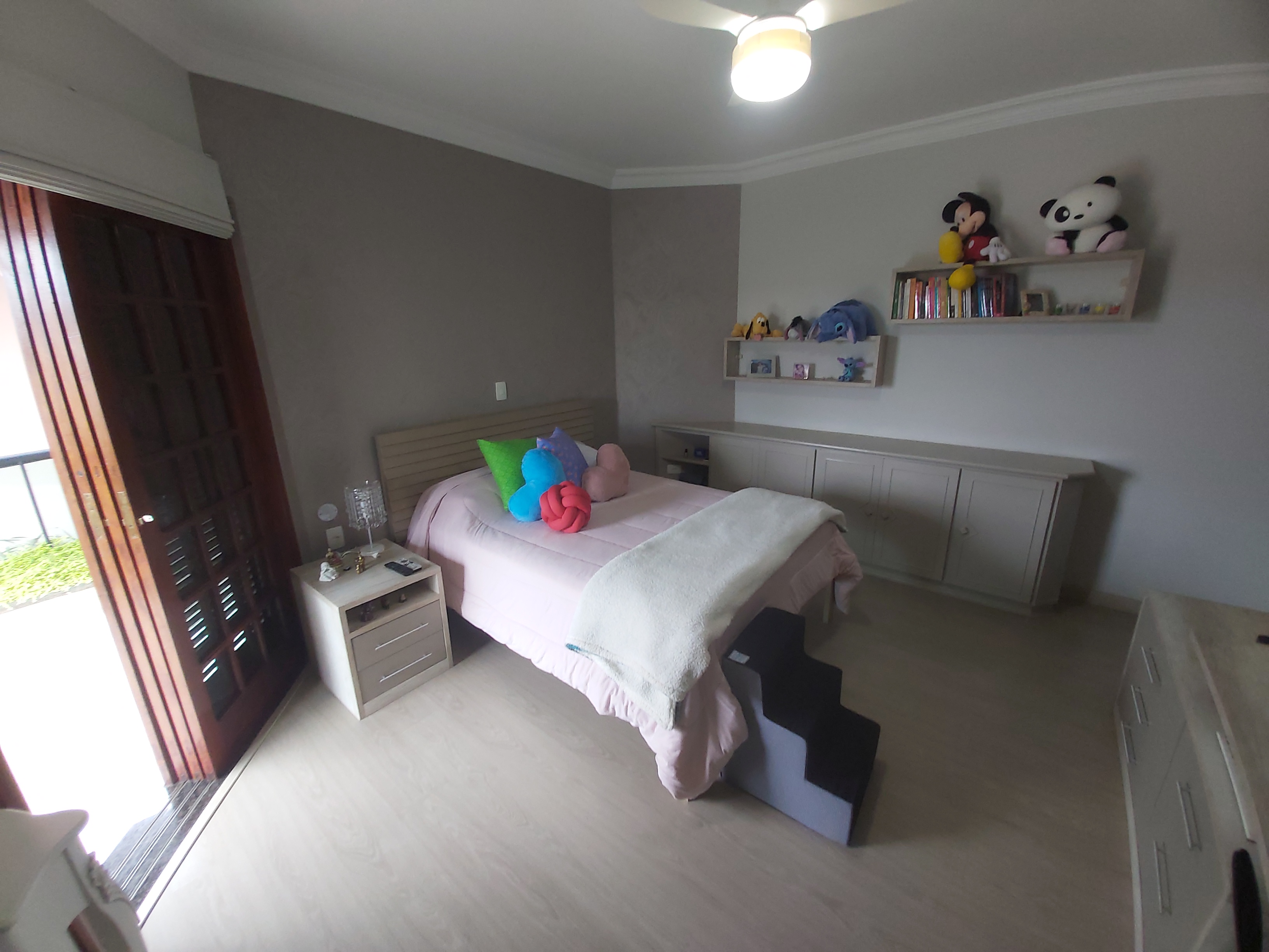 Imagem Sobrado com 3 Quartos à Venda, 339 m² em Taboão - São Roque