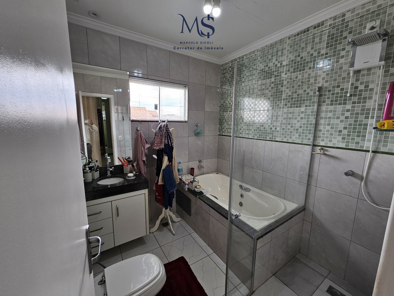 Imagem Casa com 2 Quartos à Venda, 180 m² em Guará II - Brasília