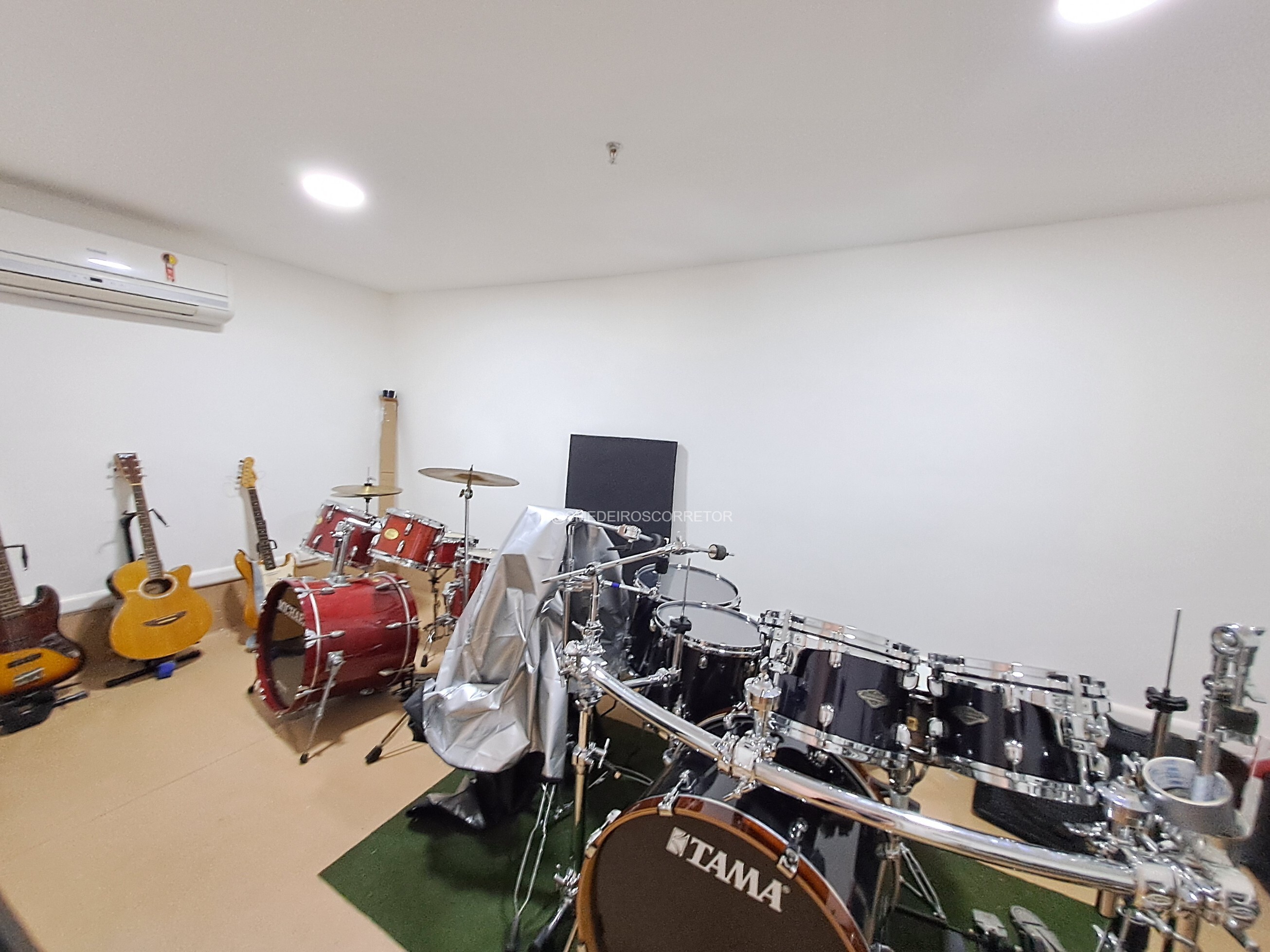 Imagem Cobertura com 2 Quartos à Venda, 103 m²em Meireles - Fortaleza
