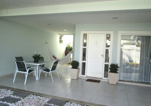 Imagem Casa com 4 Quartos à Venda, 257 m² em Barra da Tijuca - Rio de Janeiro Imagem Casa com 4 Quartos à Venda, 257 m² em Barra da Tijuca - Rio de Janeiro