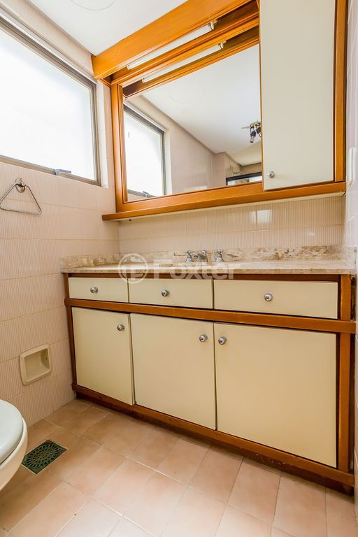 Imagem Apartamento com 3 Quartos à Venda, 113 m²em Petrópolis - Porto Alegre Imagem Apartamento com 3 Quartos à Venda, 113 m²em Petrópolis - Porto Alegre