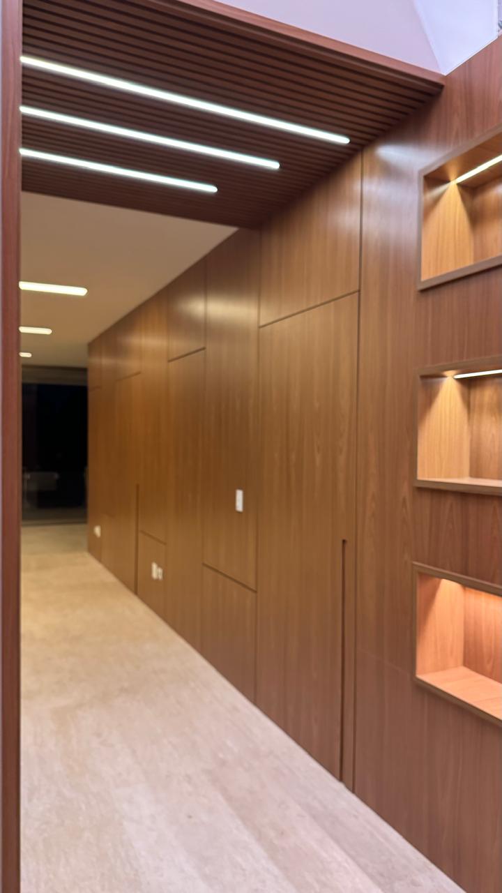 Imagem Casa com 4 Quartos à Venda, 450 m²em Tamboré - Barueri Imagem Casa com 4 Quartos à Venda, 450 m²em Tamboré - Barueri