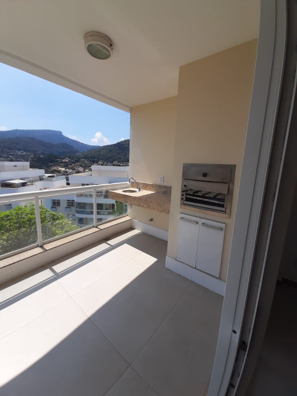 Imagem Apartamento com 3 Quartos à Venda, 120 m² em Piratininga - Niterói Imagem Apartamento com 3 Quartos à Venda, 120 m² em Piratininga - Niterói