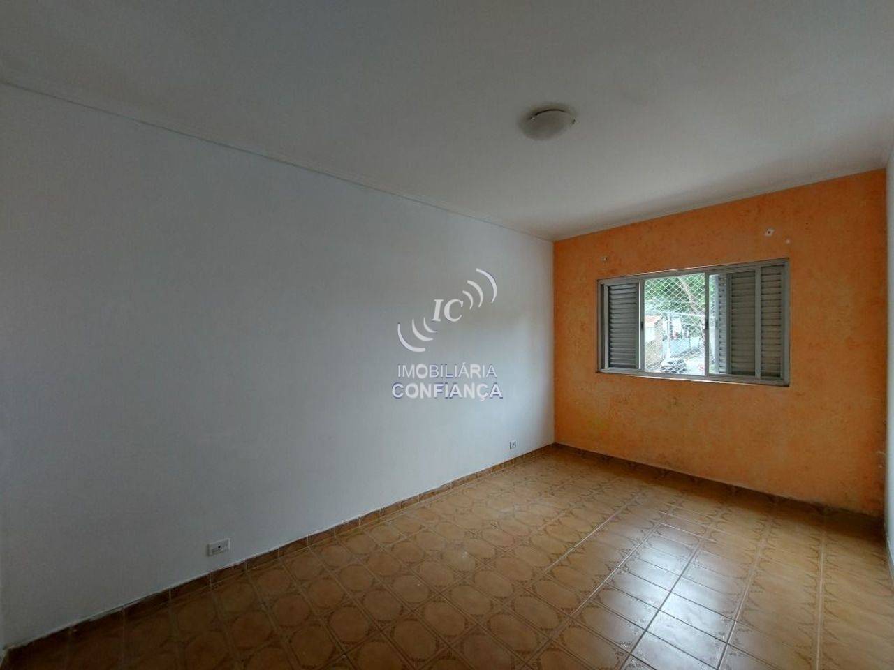 Imagem Apartamento com 2 Quartos para Alugar, 75 m²em Vila Romero - São Paulo Imagem Apartamento com 2 Quartos para Alugar, 75 m²em Vila Romero - São Paulo