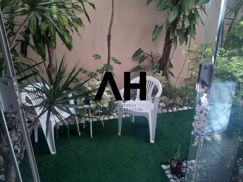 Imagem Casa com 4 Quartos à Venda, 250 m²em Maria Turri - Rio das Ostras Imagem Casa com 4 Quartos à Venda, 250 m²em Maria Turri - Rio das Ostras