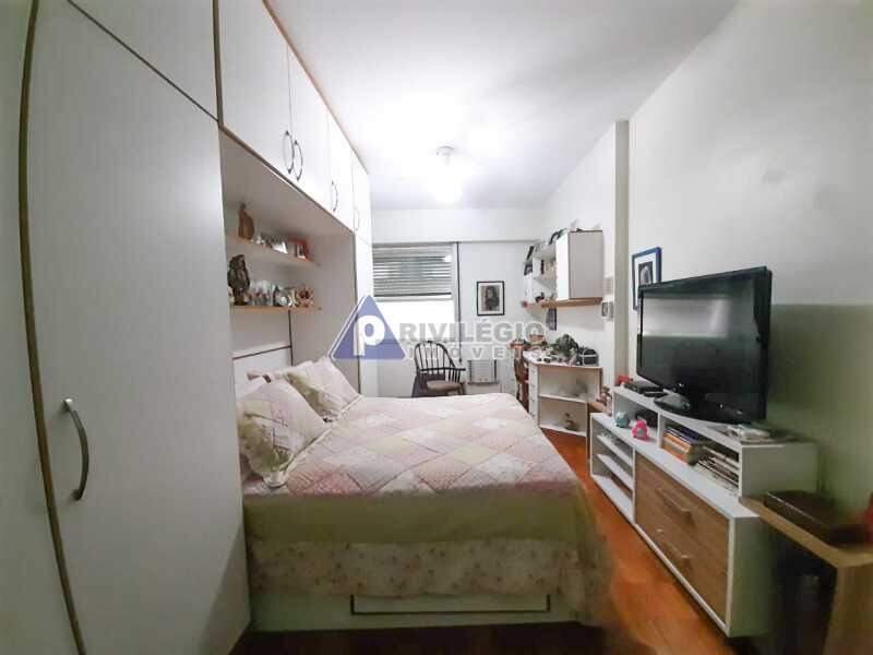 Imagem Apartamento com 4 Quartos à Venda, 150 m²em Copacabana - Rio de Janeiro