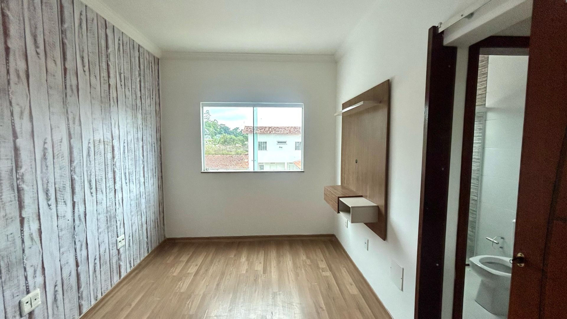 Imagem Casa com 3 Quartos à Venda, 160 m² em Parque Jardim da Serra - Juiz de Fora Imagem Casa com 3 Quartos à Venda, 160 m² em Parque Jardim da Serra - Juiz de Fora