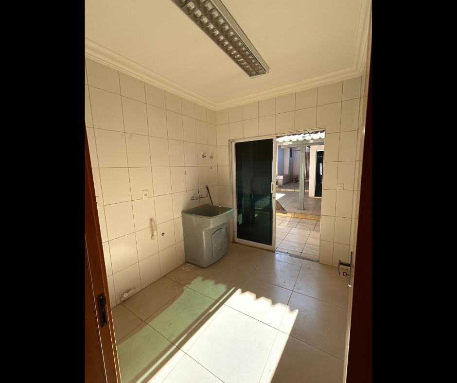 Imagem Casa com 2 Quartos à Venda, 268 m²em Efapi - Chapecó Imagem Casa com 2 Quartos à Venda, 268 m²em Efapi - Chapecó