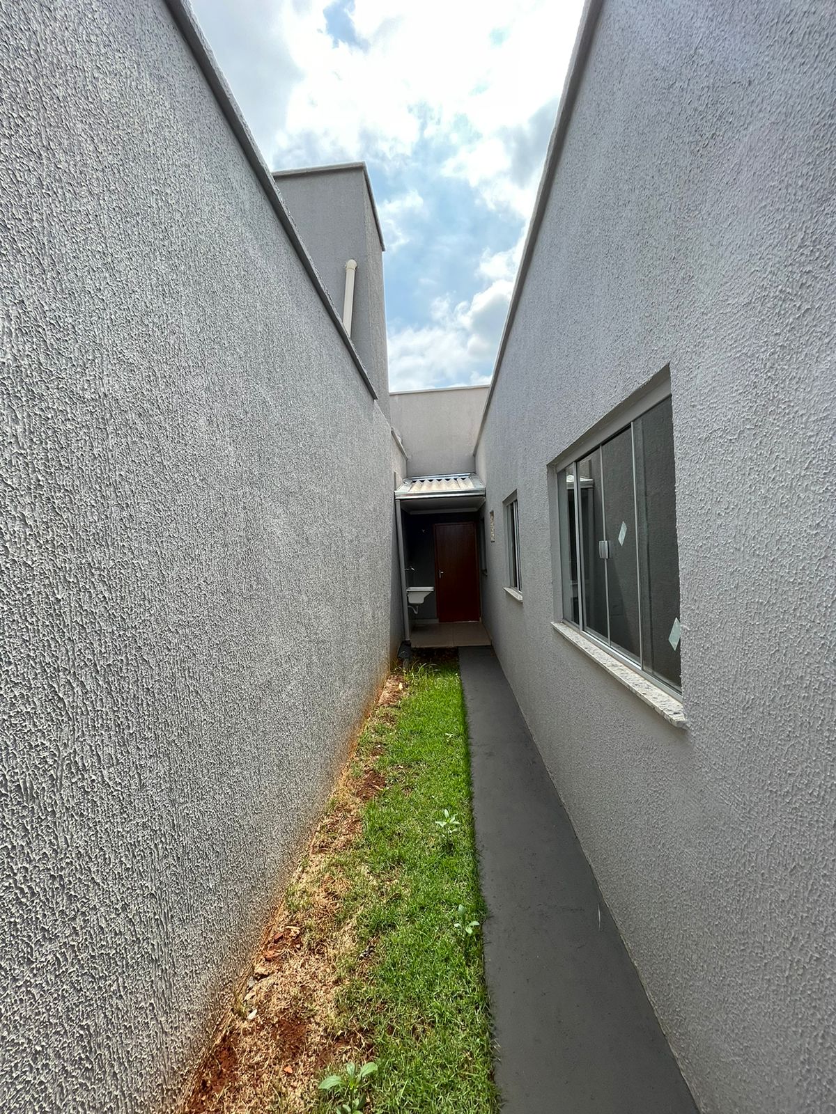 Imagem Casa com 3 Quartos à Venda, 102 m²em Jardim Bom Jesus - Goiânia