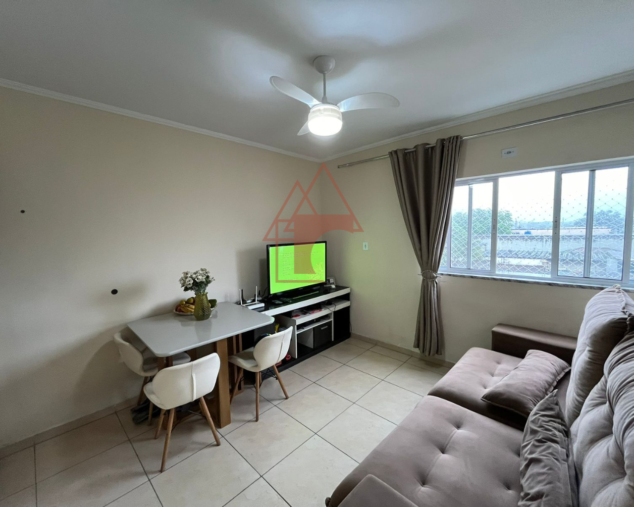 Imagem Apartamento com 2 Quartos à Venda, 61 m²em Vila Paulista - Cubatão