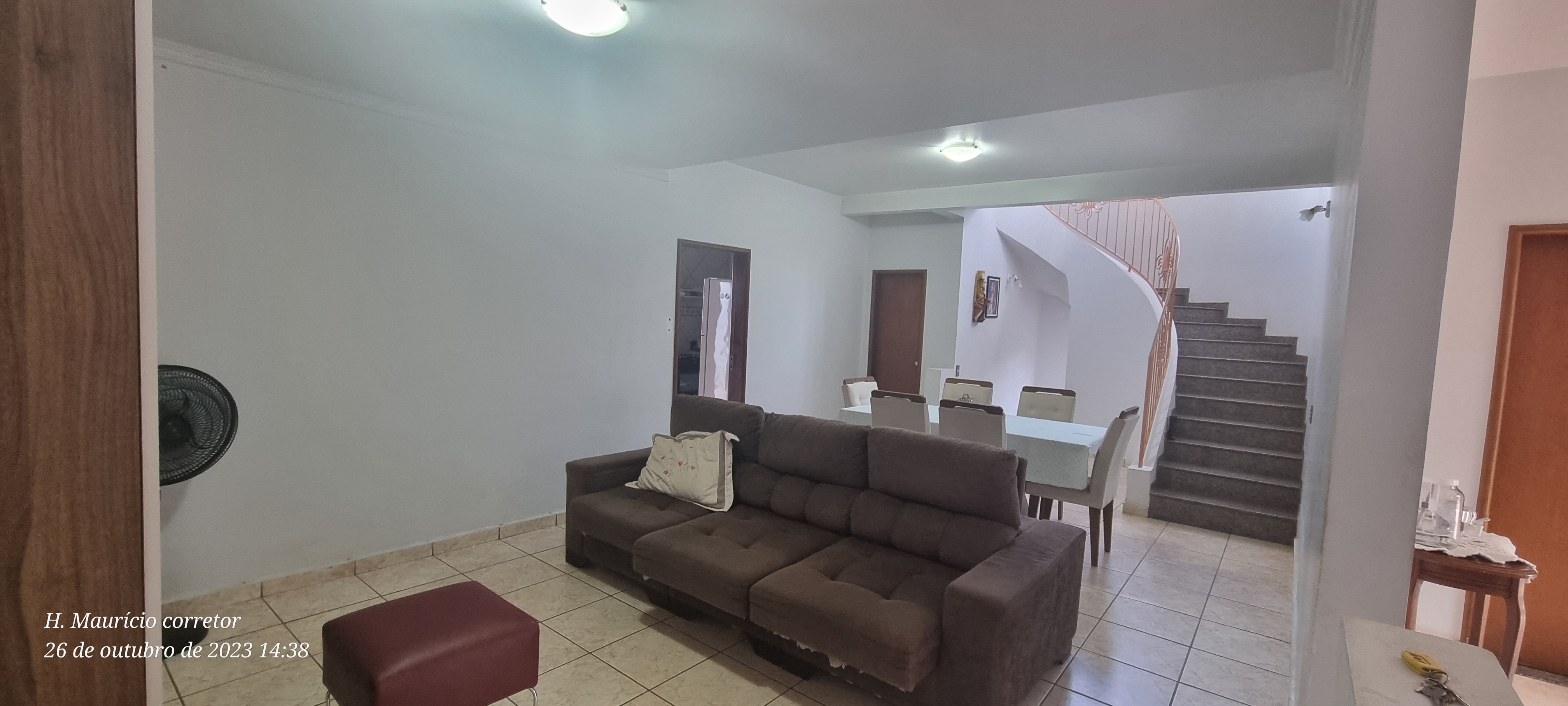 Imagem Sobrado com 4 Quartos à Venda ou Temporada, 250 m²em Setor Jaó - Goiânia Imagem Sobrado com 4 Quartos à Venda ou Temporada, 250 m²em Setor Jaó - Goiânia