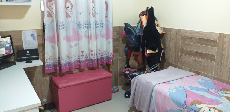 Imagem Casa com 5 Quartos à Venda, 247 m² em Bangu - Rio de Janeiro