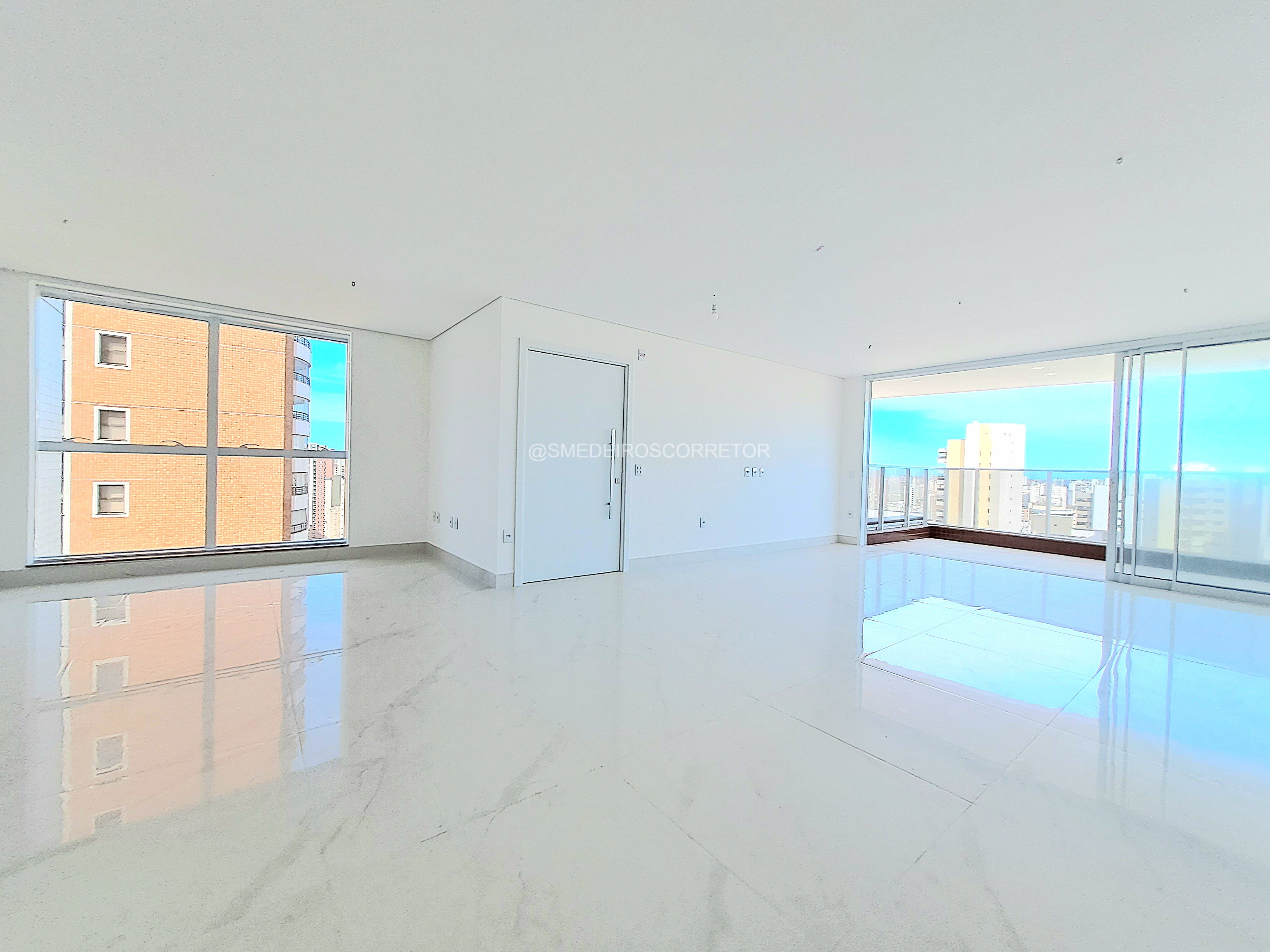 Imagem Apartamento com 4 Quartos à Venda, 209 m²em Meireles - Fortaleza Imagem Apartamento com 4 Quartos à Venda, 209 m²em Meireles - Fortaleza