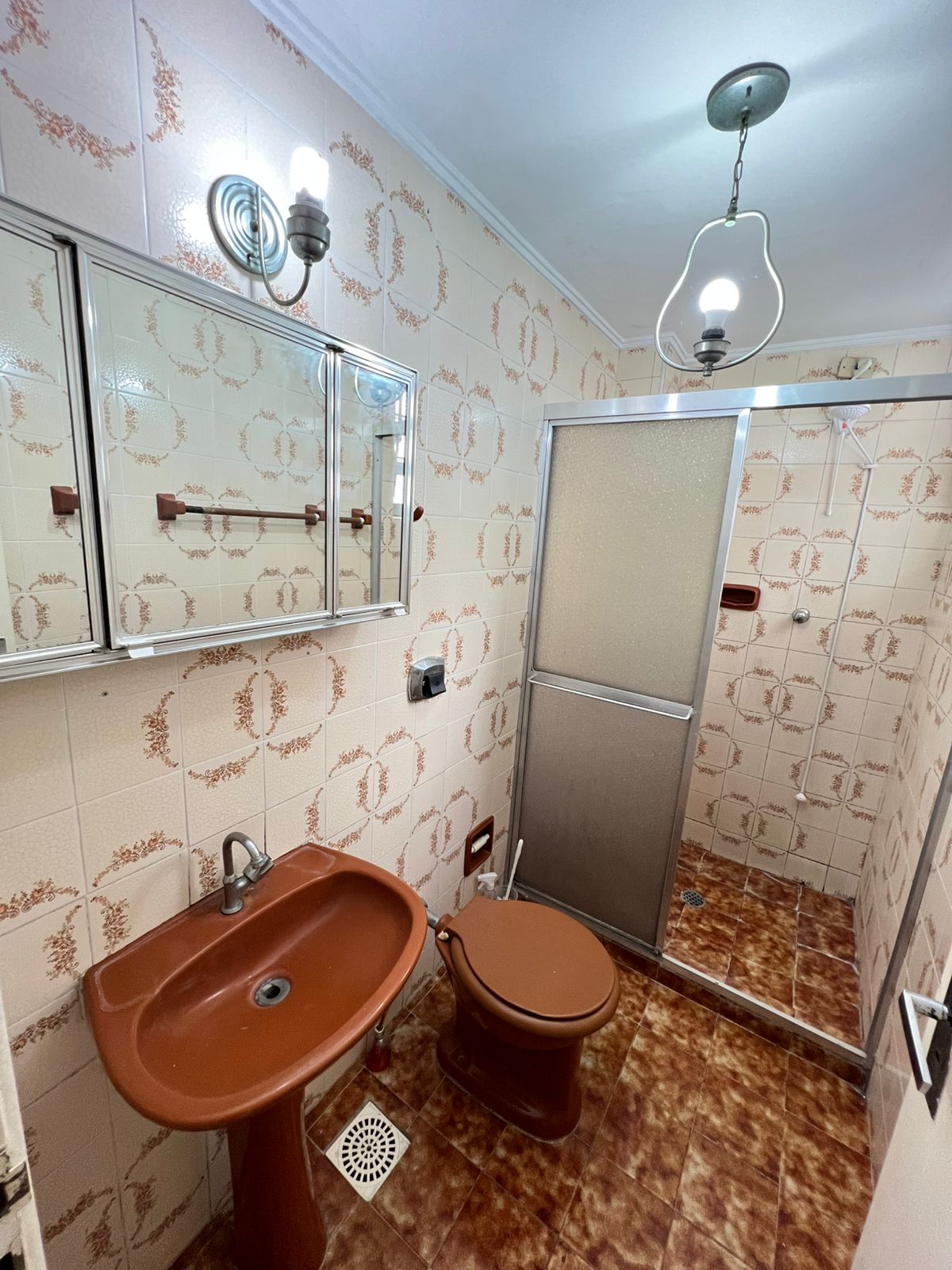 Imagem Apartamento com 2 Quartos à Venda, 111 m² em Azenha - Porto Alegre