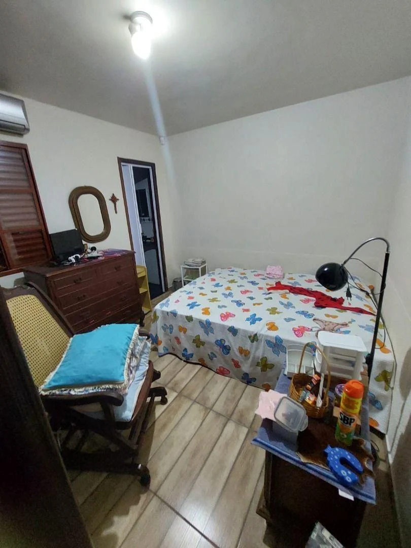 Imagem Casa com 5 Quartos à Venda, 240 m²em Maravista - Niterói