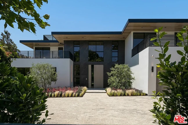 Imagem Casa de Condomínio com 7 Quartos à Venda, 982 m²em Alphaville Residencial Um - Barueri Imagem Casa de Condomínio com 7 Quartos à Venda, 982 m²em Alphaville Residencial Um - Barueri