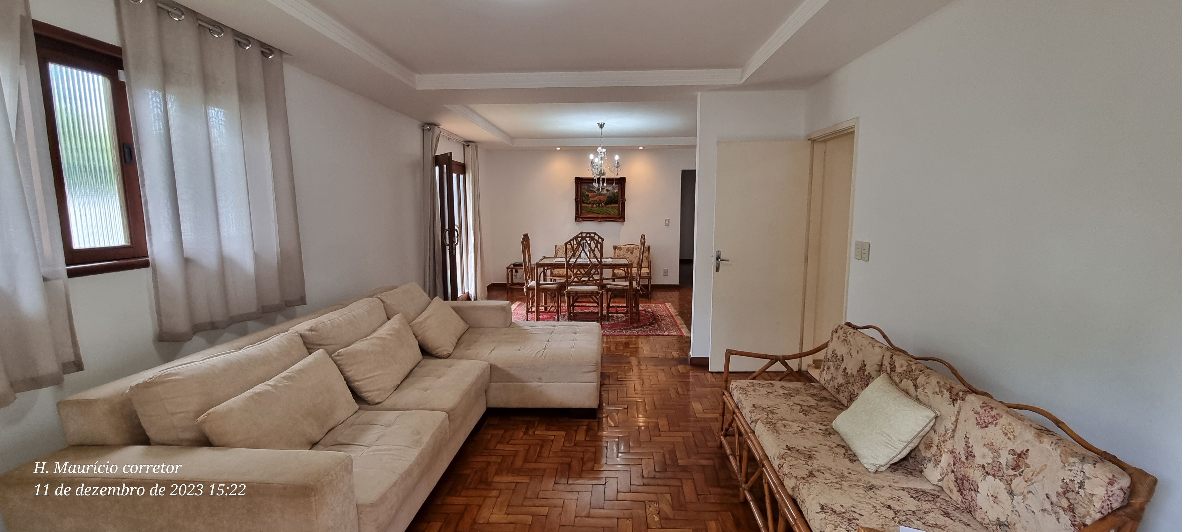 Imagem Casa com 4 Quartos à Venda, 240 m²em Setor Jaó - Goiânia Imagem Casa com 4 Quartos à Venda, 240 m²em Setor Jaó - Goiânia