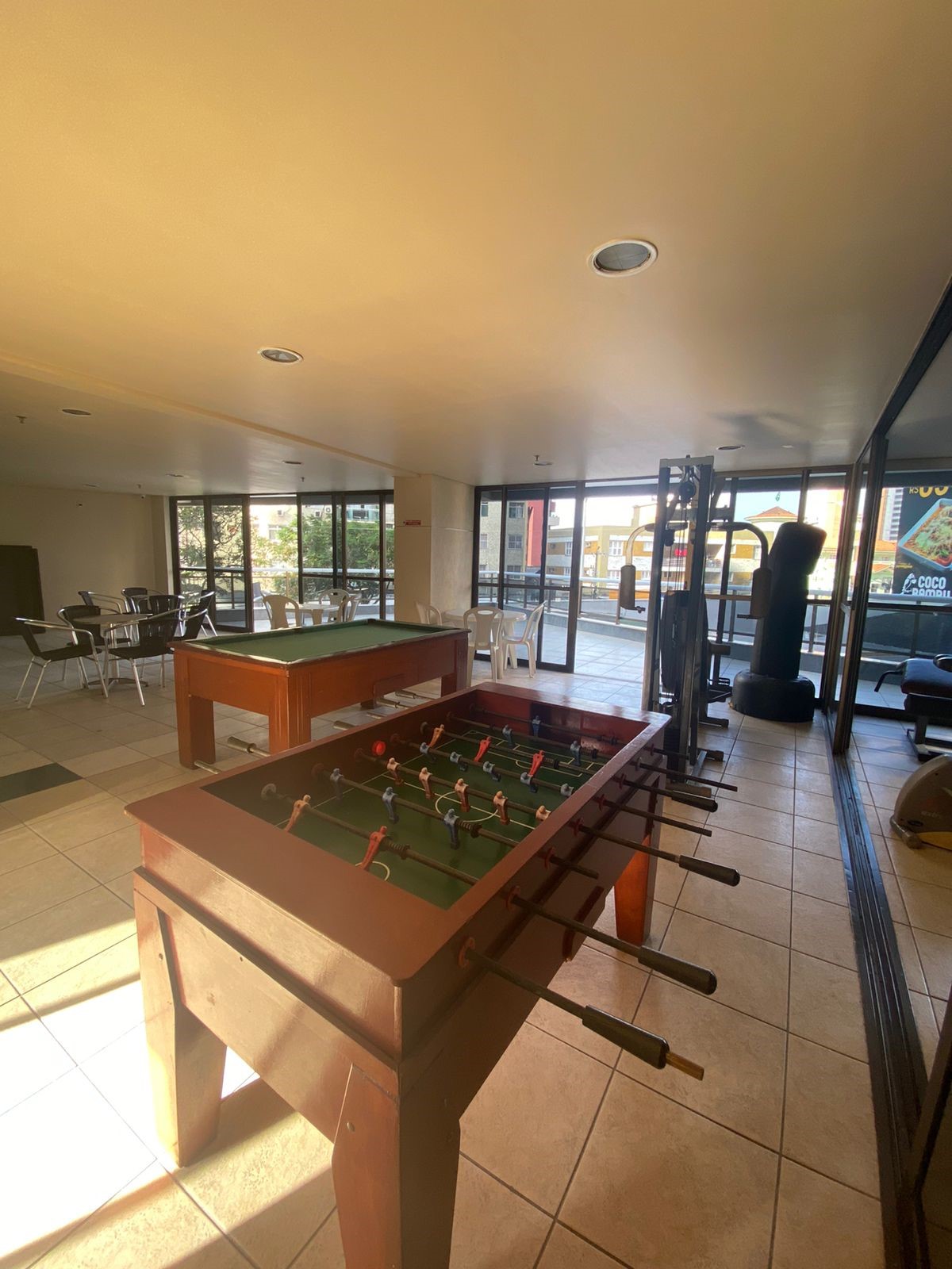 Apartamento com 2 Quartos à Venda, 65 m²em Meireles - Fortaleza