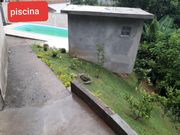 Imagem Casa com 2 Quartos à Venda, 70 m² em Vila Muqui - Teresópolis