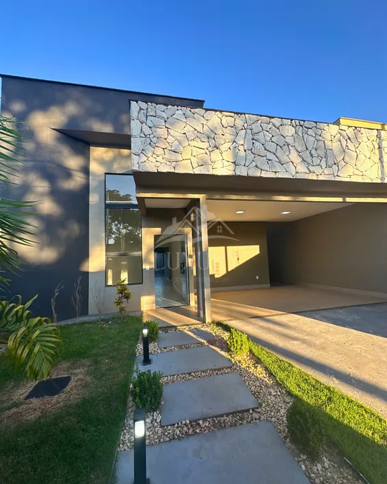 Casa com 3 Quartos à Venda, 156 m²em Terrabela Cerrado - Senador Canedo