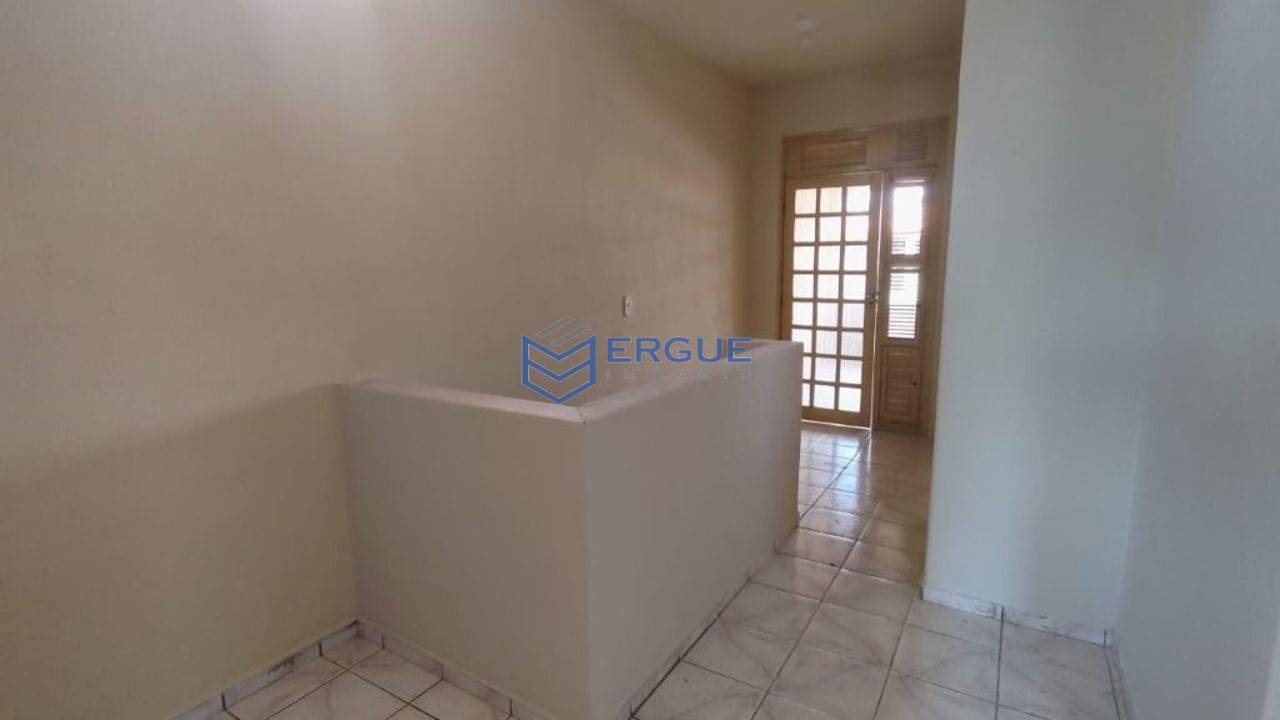 Imagem Casa com 4 Quartos à Venda, 180 m² em Prefeito José Walter - Fortaleza Imagem Casa com 4 Quartos à Venda, 180 m² em Prefeito José Walter - Fortaleza