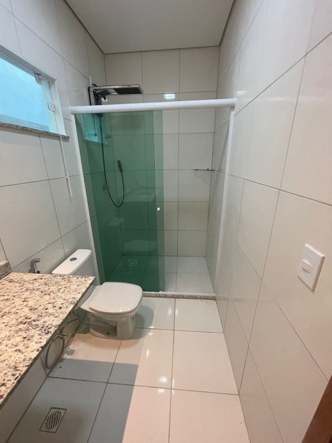 Imagem Casa de Condomínio com 3 Quartos à Venda ou Locação, 172 m²em Ponta Negra - Manaus