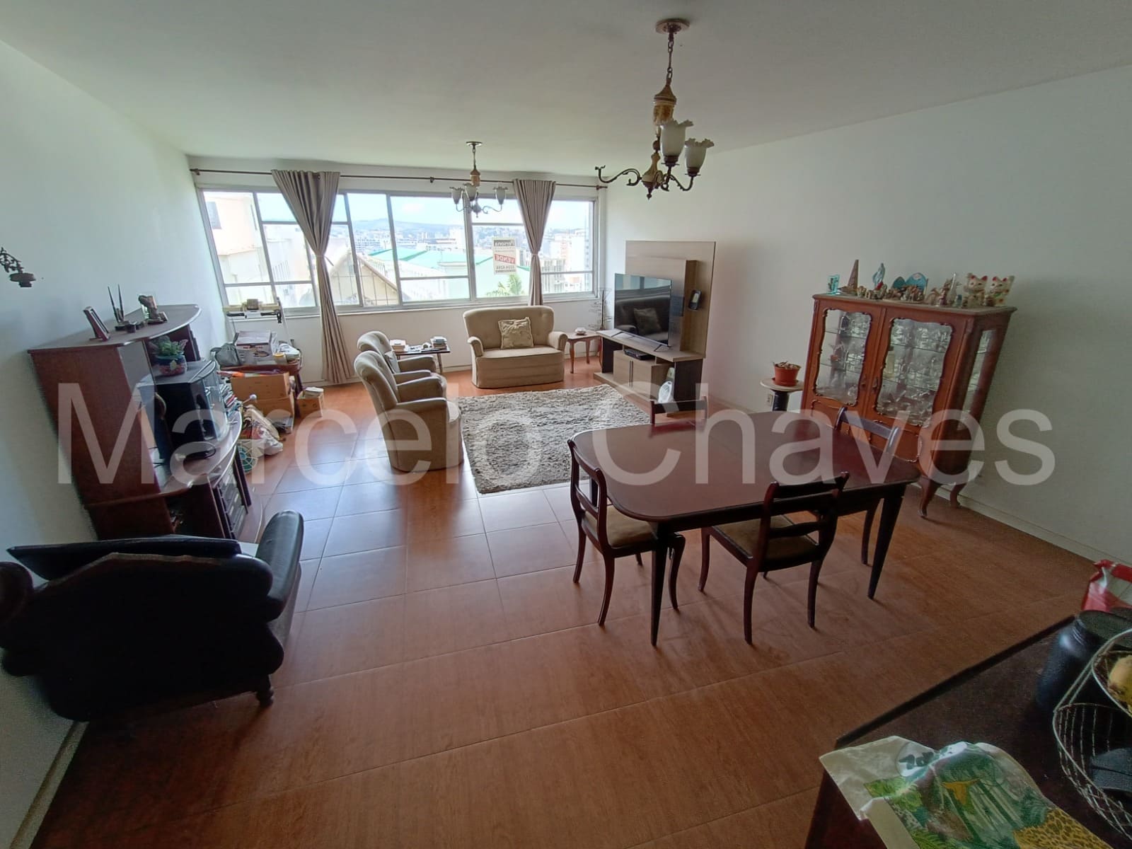 Imagem Apartamento com 3 Quartos à Venda, 174 m² em Centro Histórico - Porto Alegre Imagem Apartamento com 3 Quartos à Venda, 174 m² em Centro Histórico - Porto Alegre