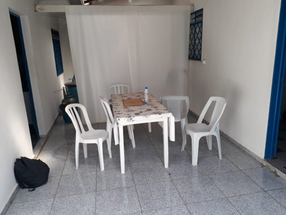 Imagem Casa com 4 Quartos à Venda, 180 m²em Conjunto José Abrão - Campo Grande