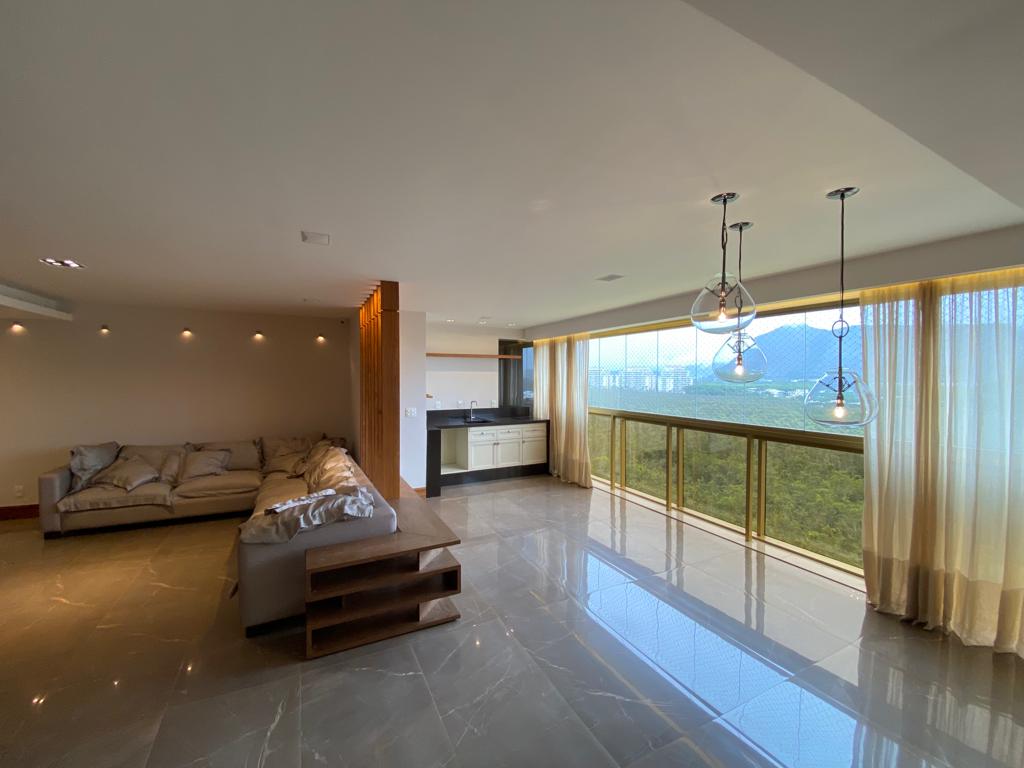 Imagem Apartamento com 4 Quartos à Venda, 217 m²em Barra da Tijuca - Rio de Janeiro Imagem Apartamento com 4 Quartos à Venda, 217 m²em Barra da Tijuca - Rio de Janeiro